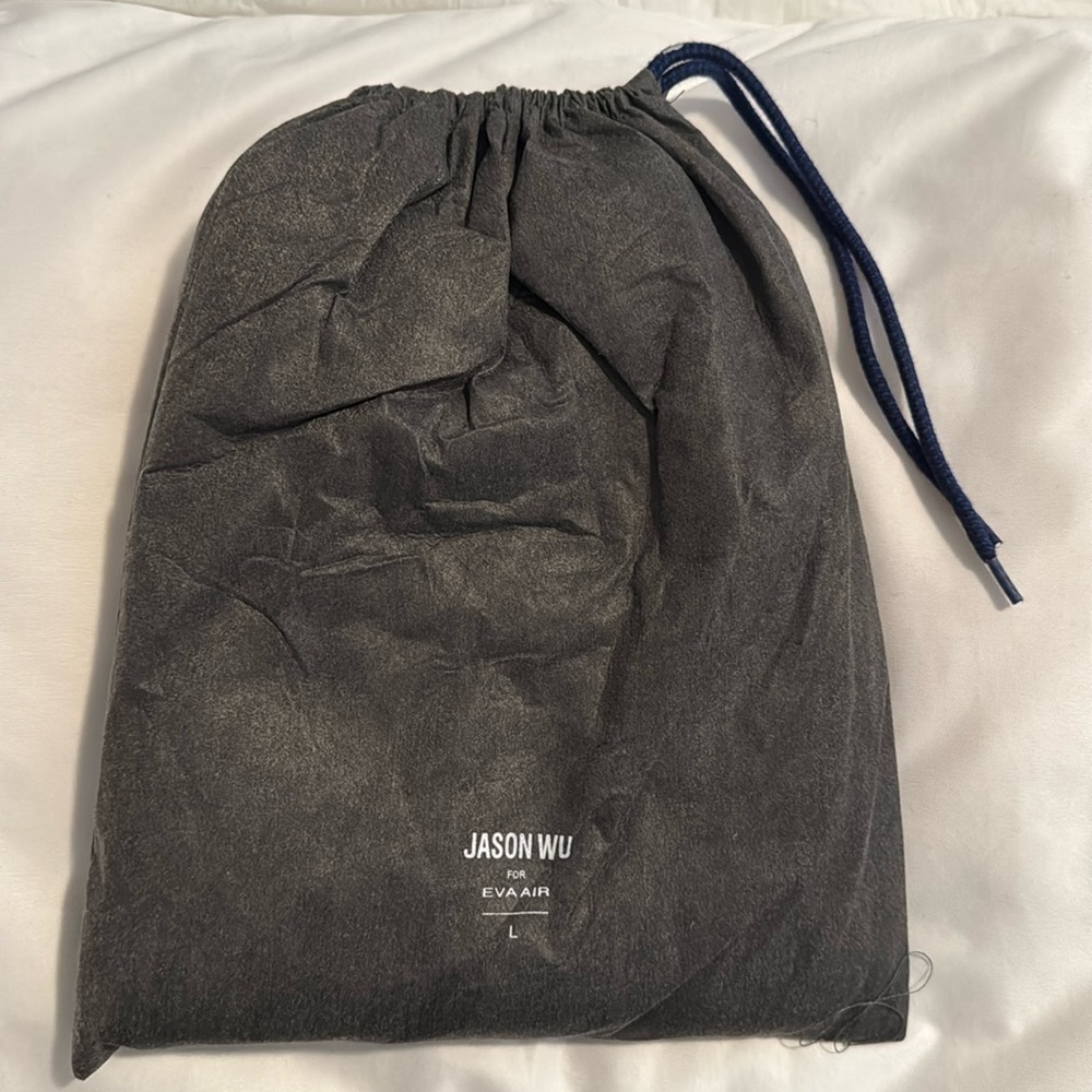 Jason Wu for Eva Air lounge wear size L